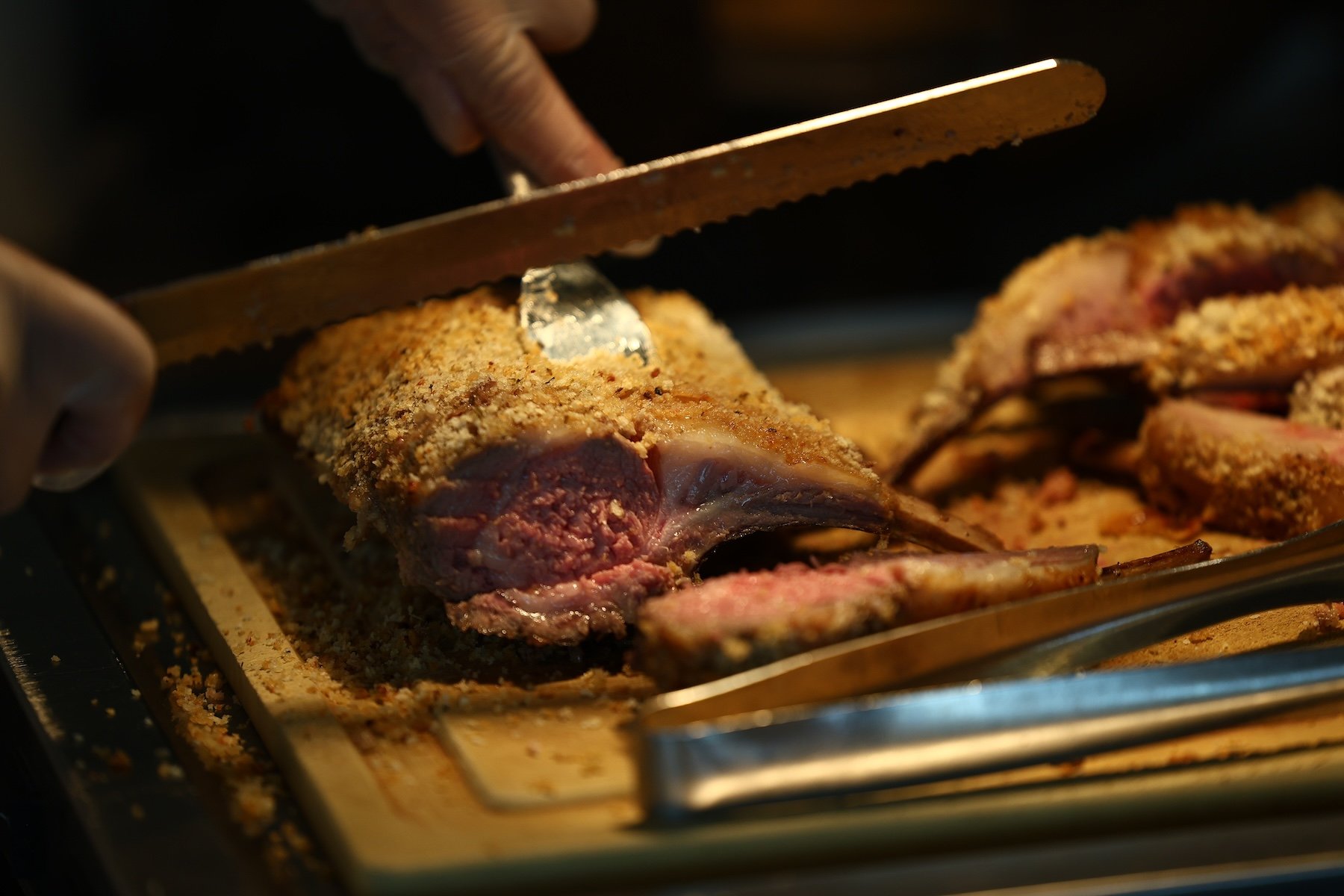 Sar 24 1863 Club Carving Station