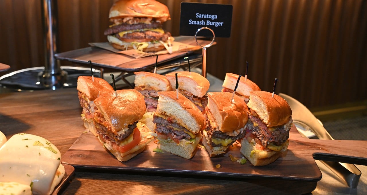 Sar 24 Smashburger