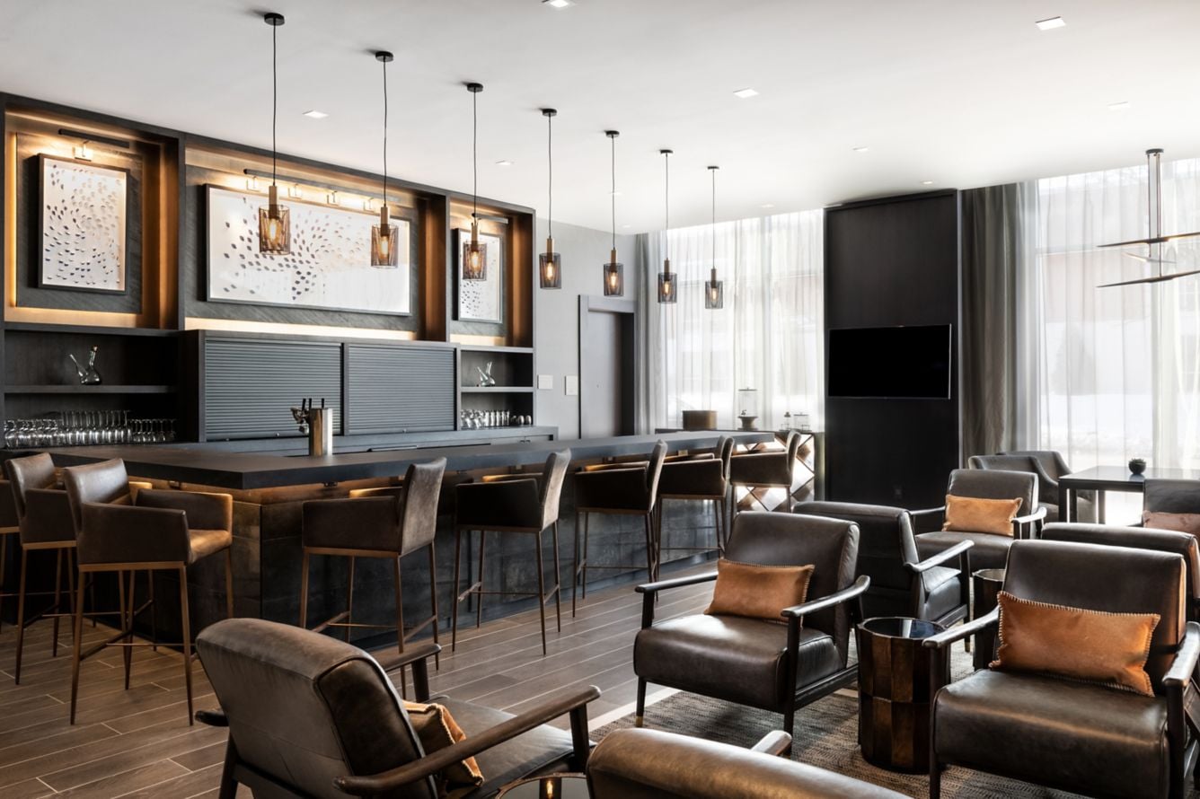 Ar Albcs Ac Lounge 4940 18587 Classic Hor